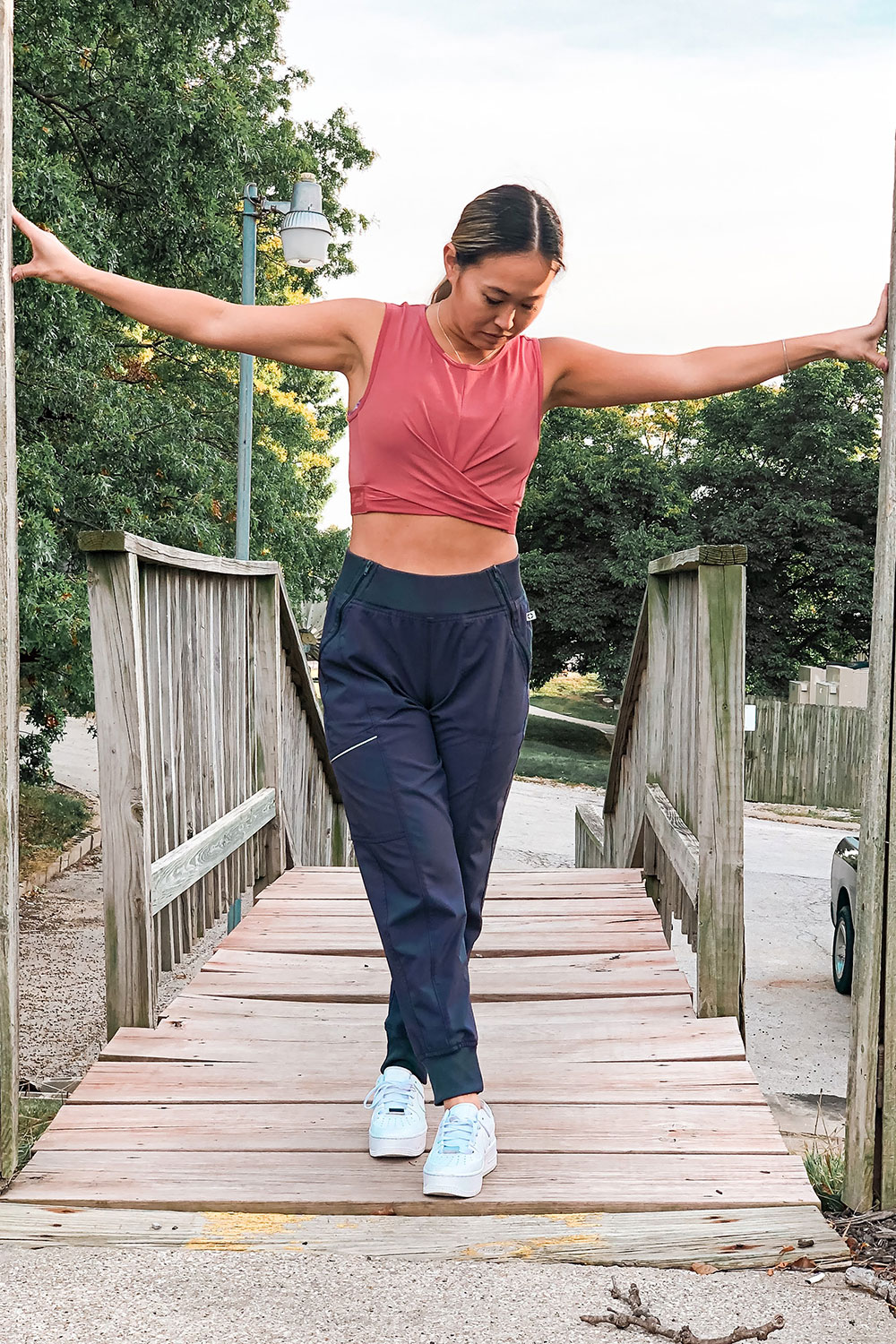 10-minute workout with crop top and jogger pants