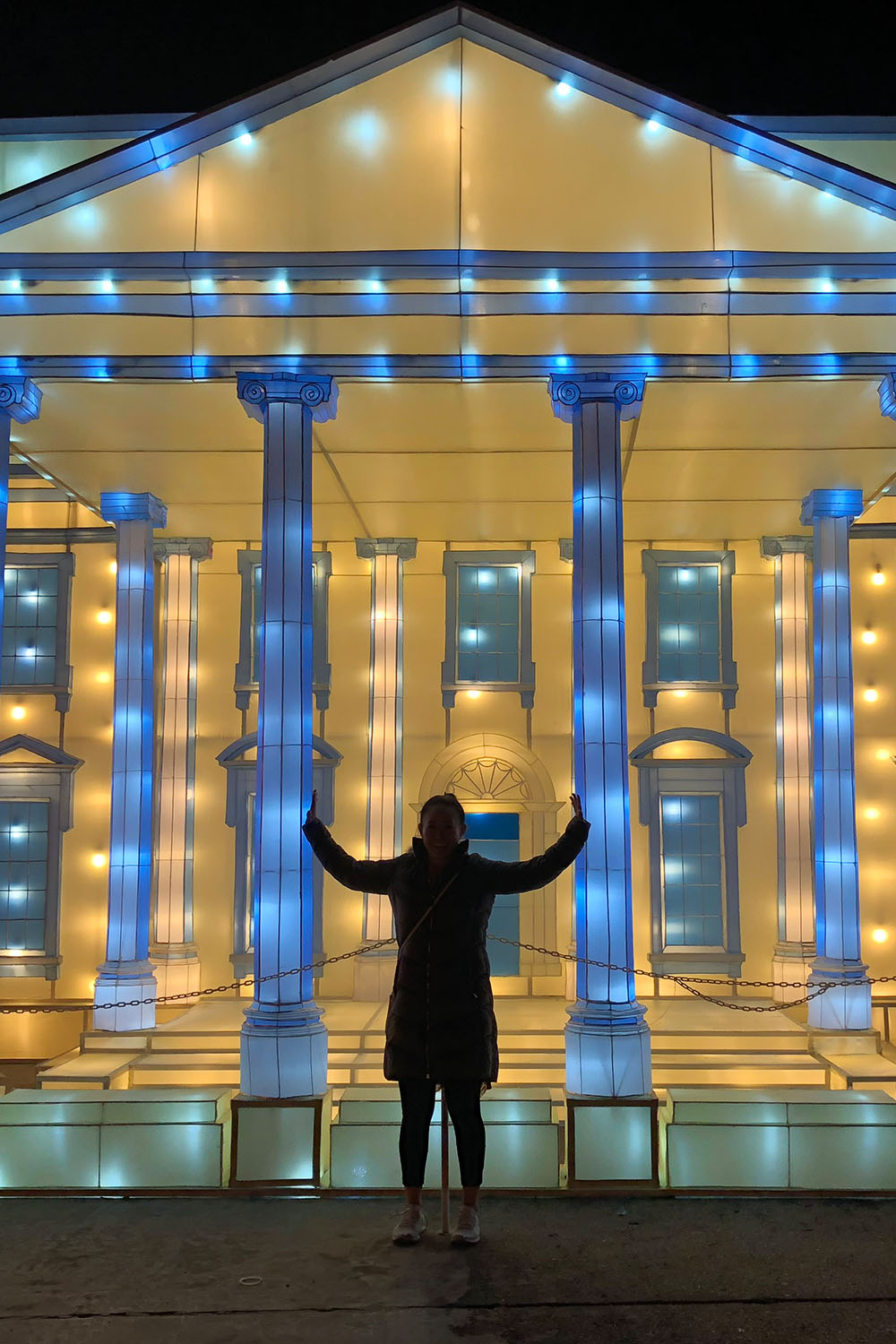 lets get organized night light show in vegas