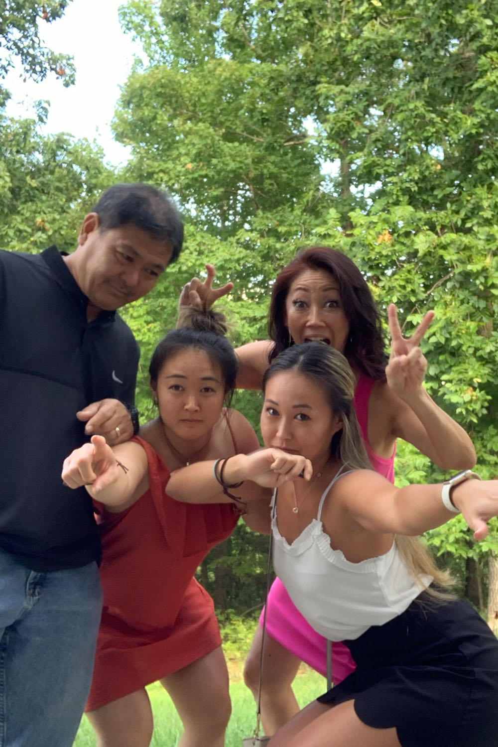 laughing is the best medicine family pic in Missouri