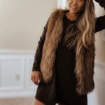 Long sleeve t-shirt dress with matching faux fur