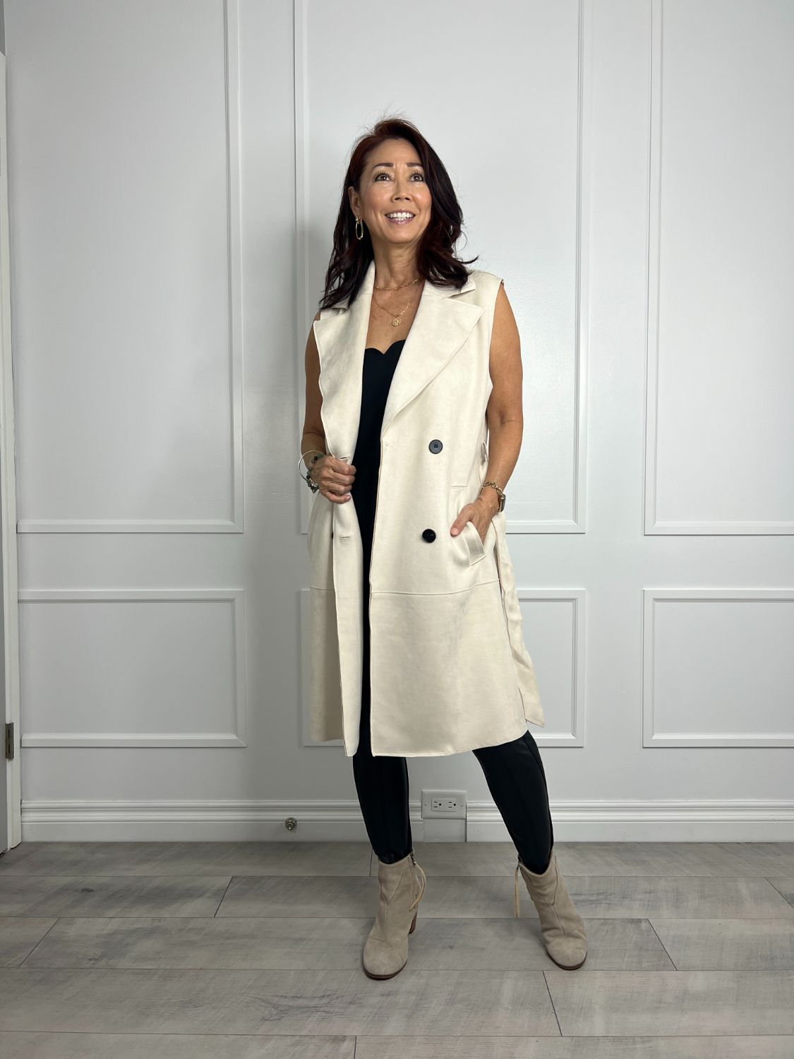 sleeveless trench for fall