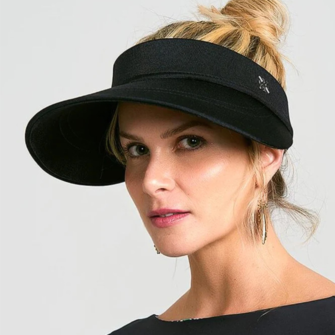 WOMEN’S GRECIA VISOR UPF 50+